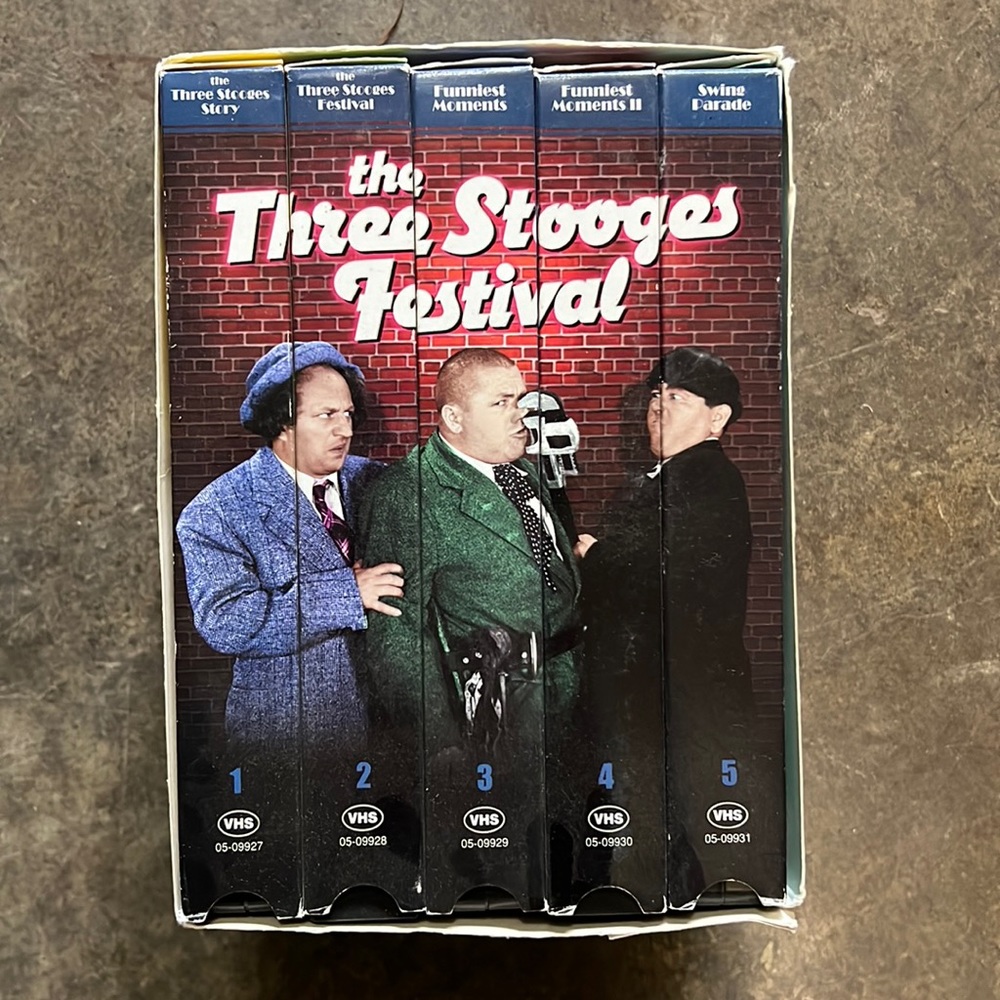 5 VHS tapes of Three Stooges episodes
